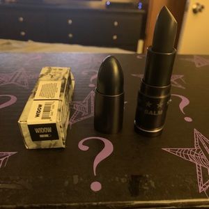 Jeffree Star limited edition velvet trap lipstick